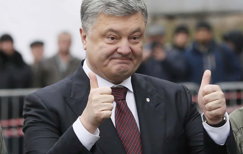 Порошенко вніс у Верховну Раду законопроект про податок на виведений капітал