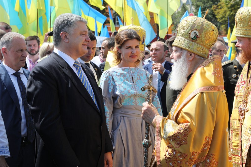 Порошенко хресна хода