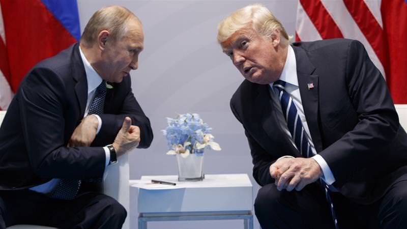 Він мені не друг: Трамп розповів про свої стосунки з Путіним