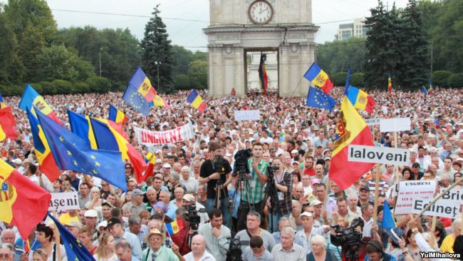 В Молдові відбувається те, що відбувалось в Україні років десять тому – Таран