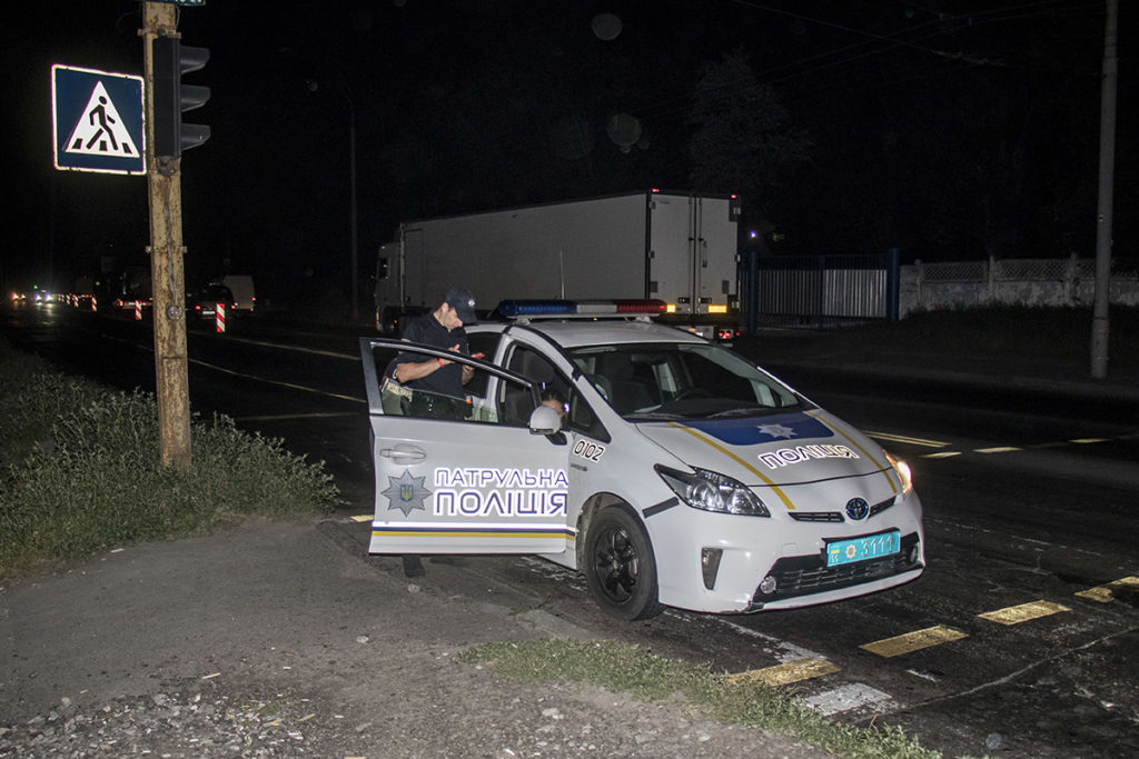 Смертельна ДТП у Києві: невідомий на Audi збив чоловіка на пішохідному переході