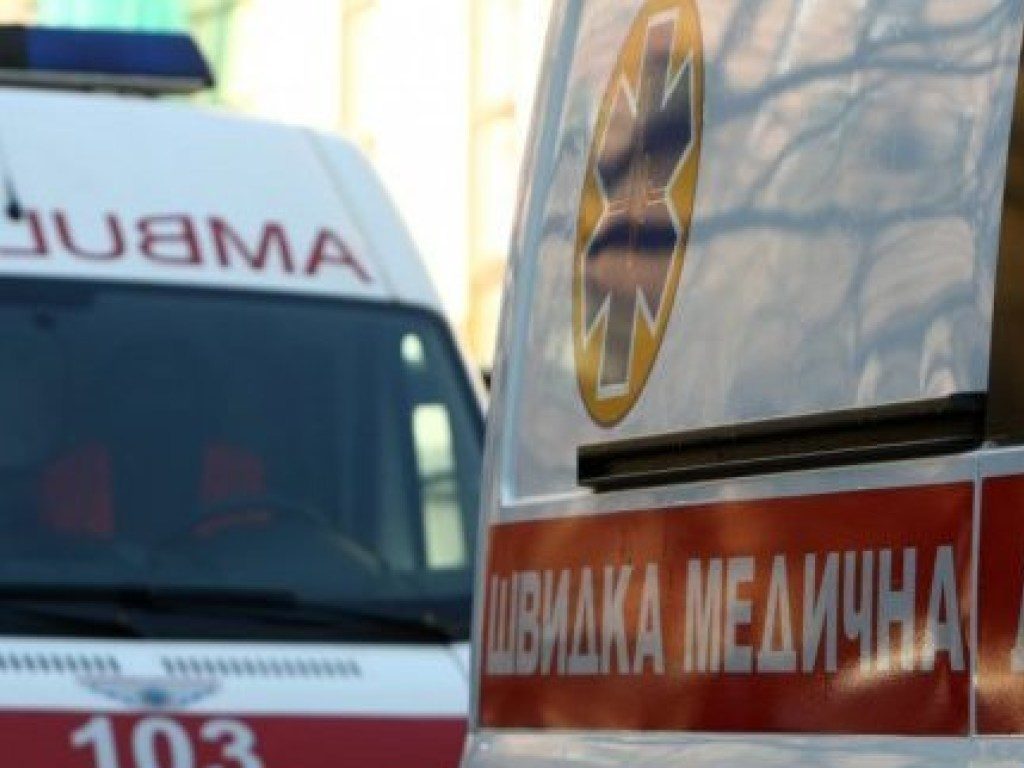 В Херсоне женщина зашла в квартиру соседей через обвал террасы