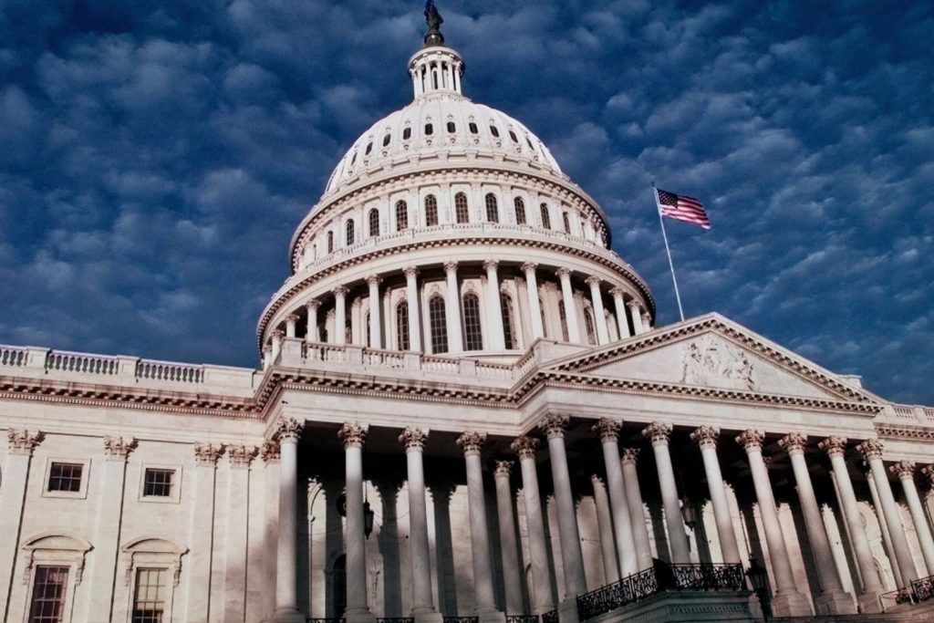Сенат США утвердил выделение Украине $250 миллионов на оборону и летальное вооружение