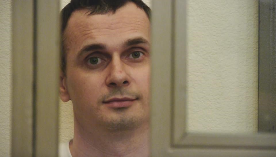 В Росії пригрозили, що годуватимуть Сенцова примусово