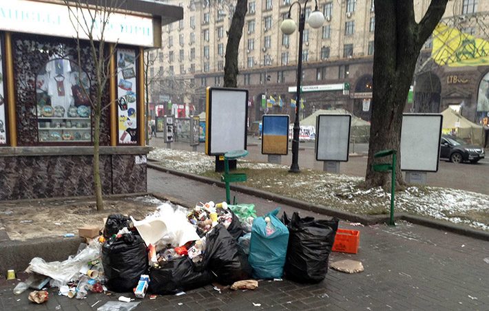 Мусорный бизнес в Киеве: серые перевозчики, опасный фильтрат и первый мусороперерабатывающий завод