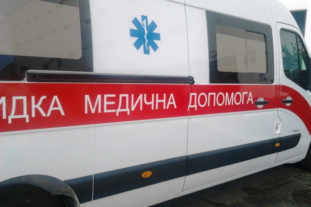 Не втримав: робітник з 21-го поверху ненавмисне вбив жінку-пішохода