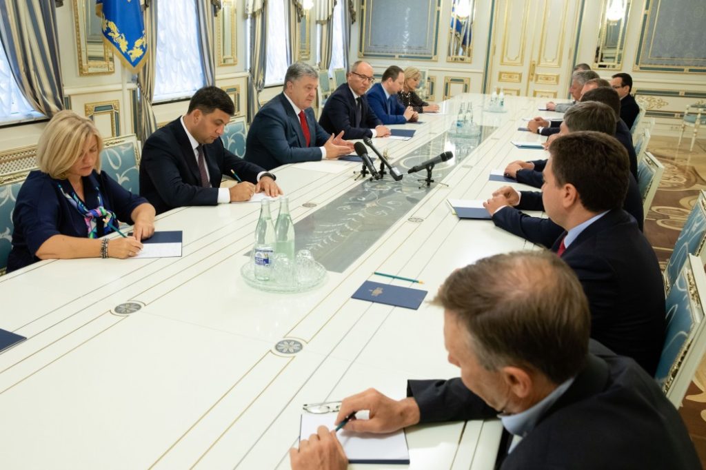 Герасимов повідомив про результати зустрічі президента з лідерами фракцій