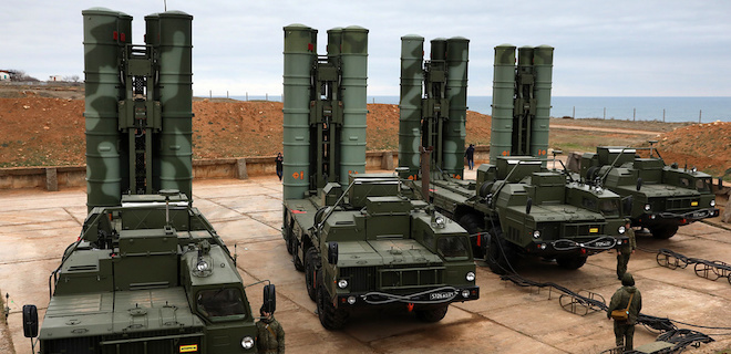 Росія розгорнула в окупованому Криму найсучасніші ракетні комплекси С-400