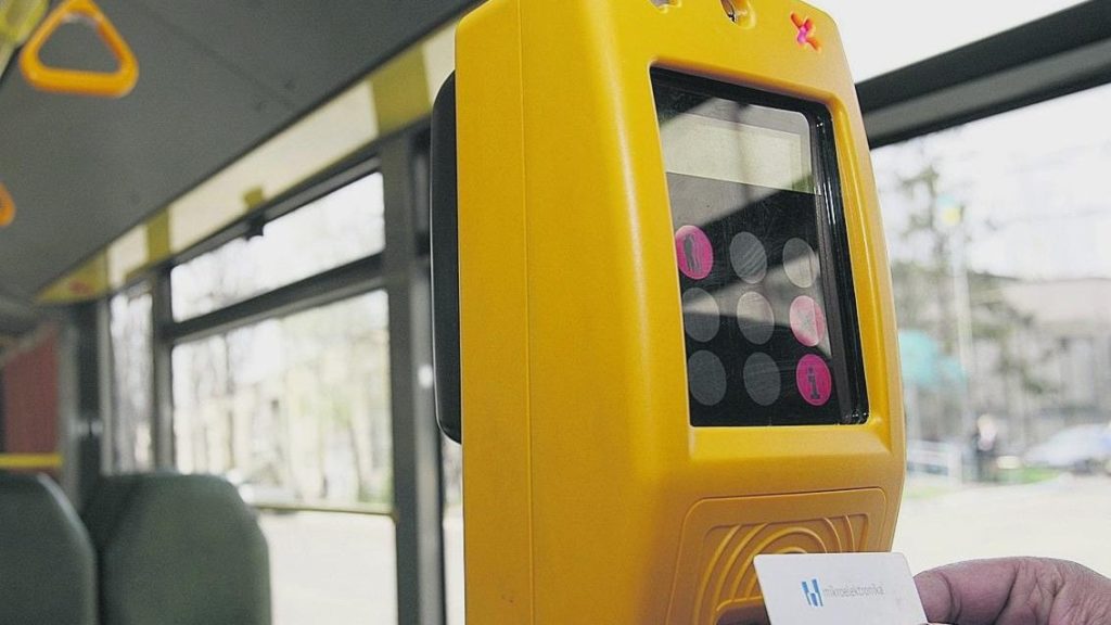 В Киеве заработала система единого электронного билета