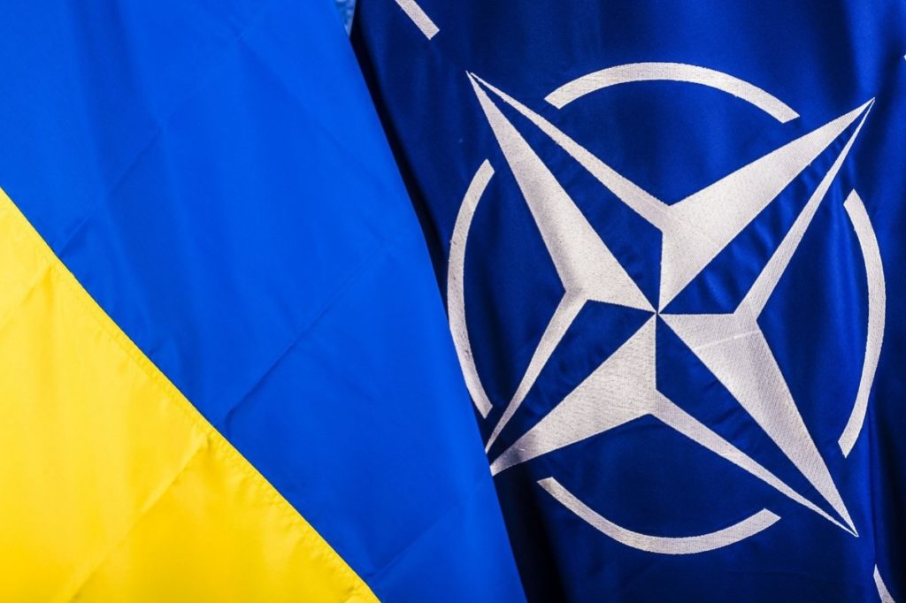 Споры Украины и Венгрии относительно языкового закона не являются проблемой НАТО — Пристайко