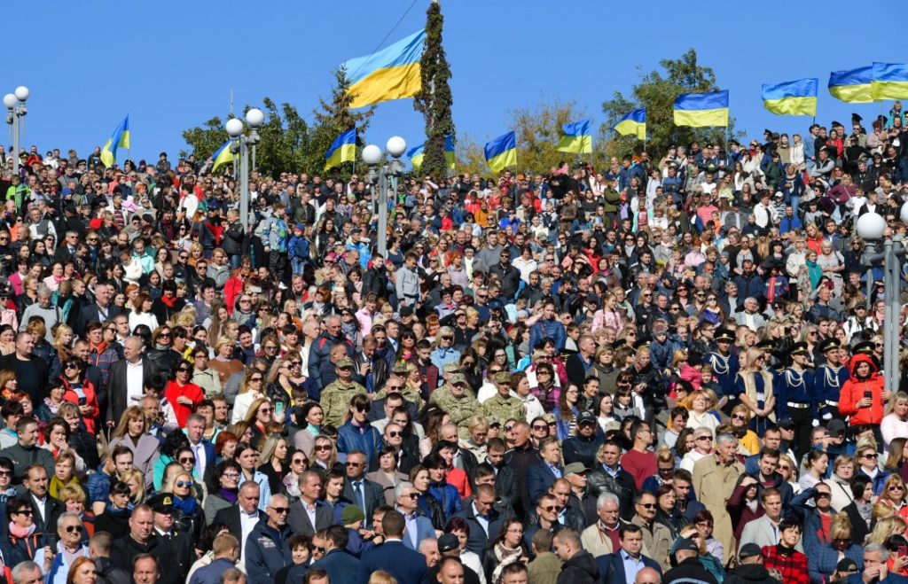 Урочиста посвята в курсанти Херсонської морської академії за участі Петра Порошенка. Трансляція “Прямого”