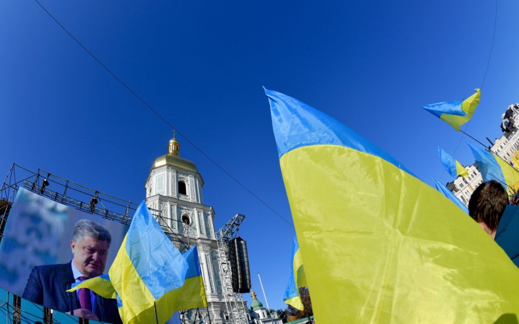 Автокефалия — это весомае событие из того же ряда, что и наше стремление к вступлению в ЕС и НАТО — Порошенко