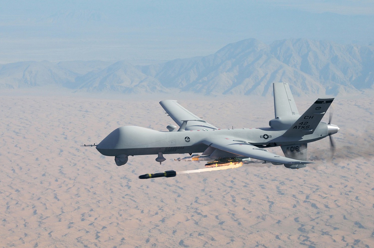 Udarniy-bezpilotnik-MQ-9-Reaper.jpg