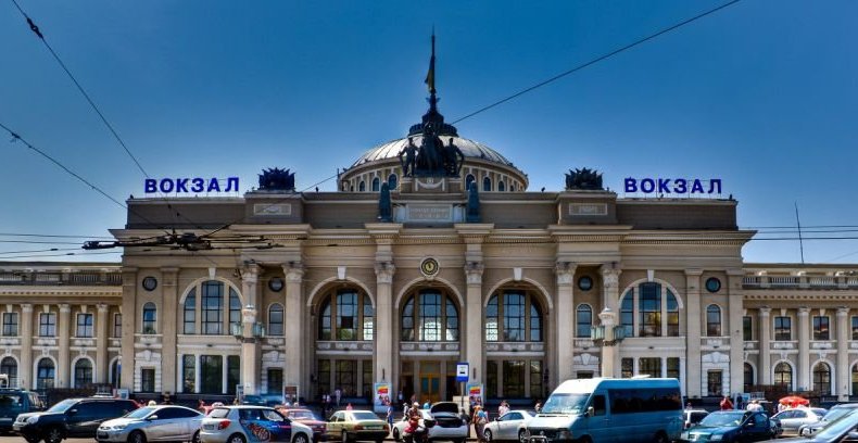В одеських залізничників з’явився перший в Україні стрілецький спецзагін