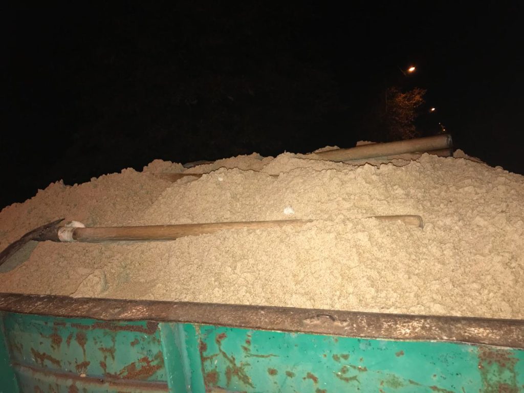 В Одесской области задержали похитителей 8 тонн песка с побережья Черного моря