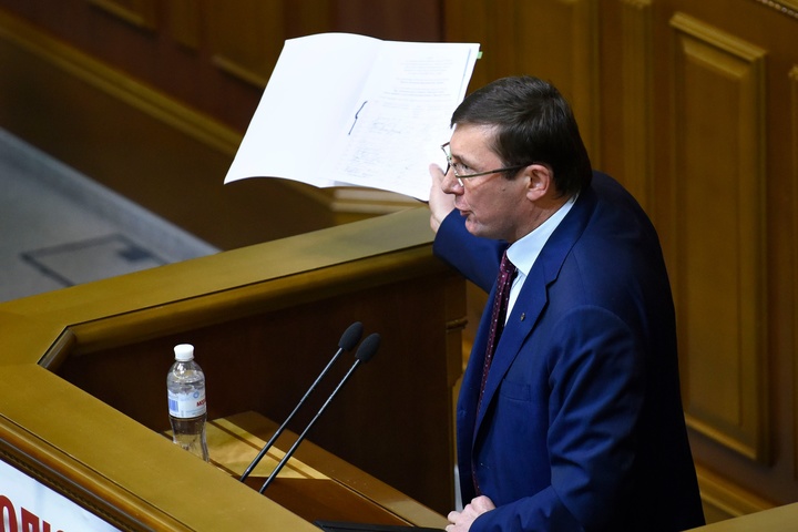 Генпрокурор через свій політичний досвід вміє правильно говорити з депутатами – Ірина Луценко