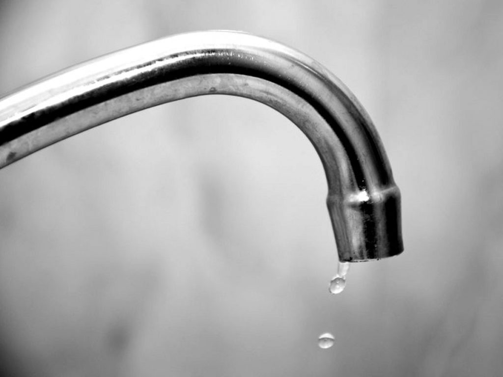 У Києві масове відключення води: перелік адрес на понад 20 вулицях