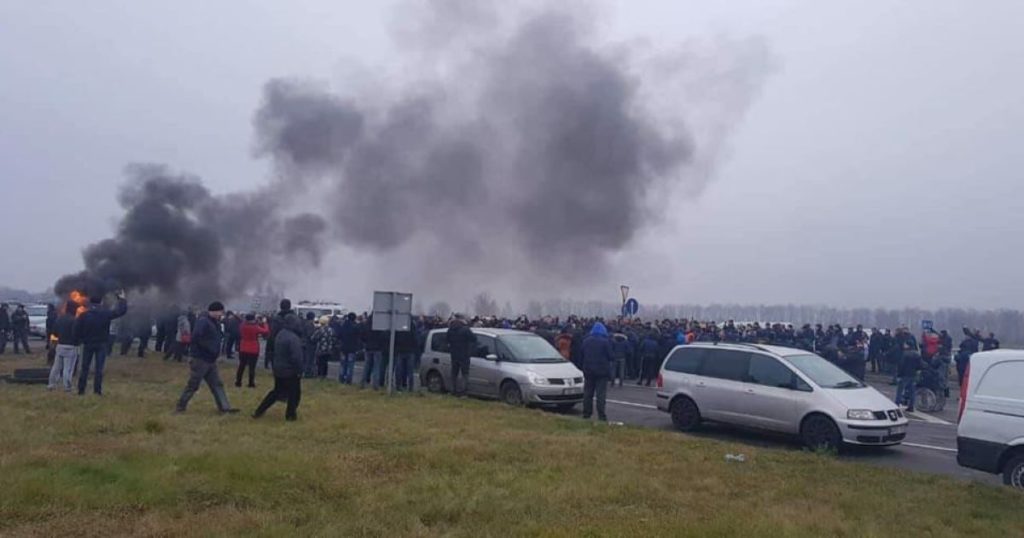 Через протести “євробляхарів” бюджет щодня втрачає 30 млн гривень – ДФС