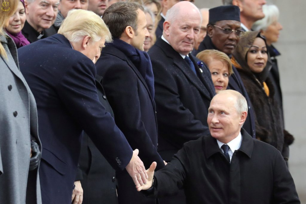 Реакция соцсетей на встречу «лилипута» Путина и «старшака» Трампа в Париже