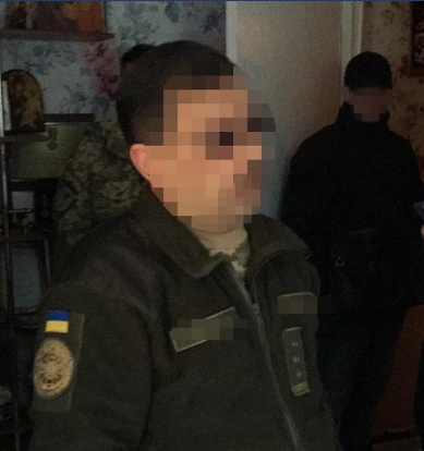 СБУ затримала високопосадовця Збройних сил України: фото спецоперації