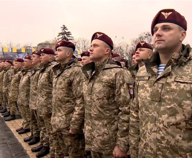 «Маруновые береты»: годовщина Десантно-штурмовых войск Украины