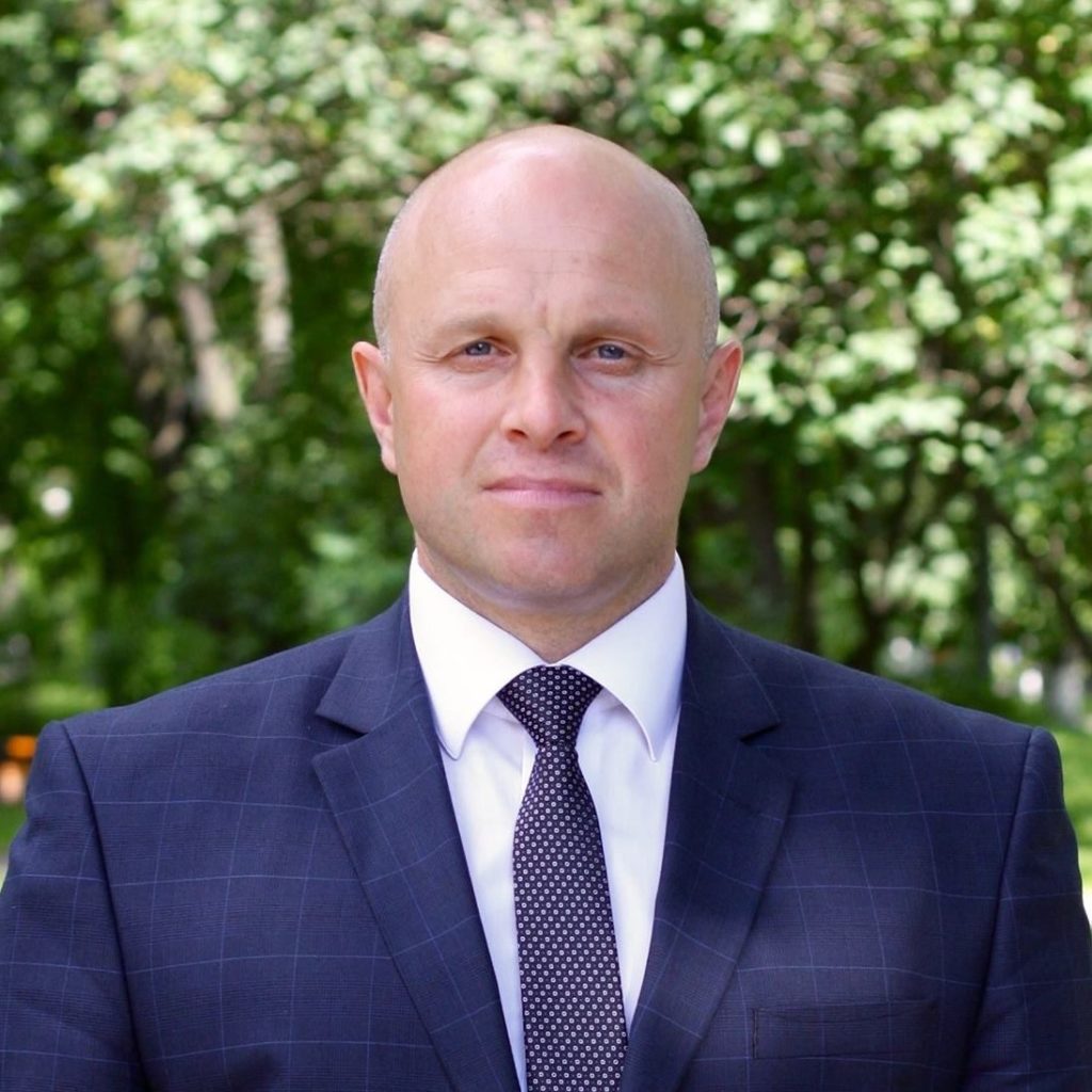 У Києві в народного депутата викрали документи