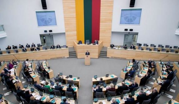 Литва не визнає документи, які видають на території окупованого Криму