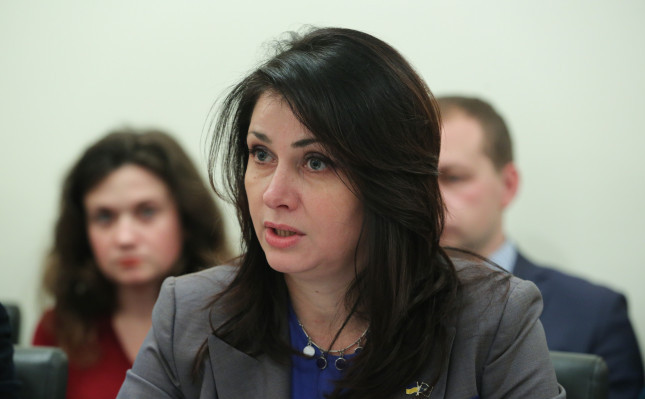 Це свідома дискредитація ЗМІ – Ірина Фріз про “звільнення” Андрія Богдана