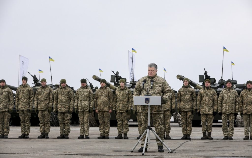 У 2019 році українська армія отримає 102 мільярди гривень фінансування – Порошенко