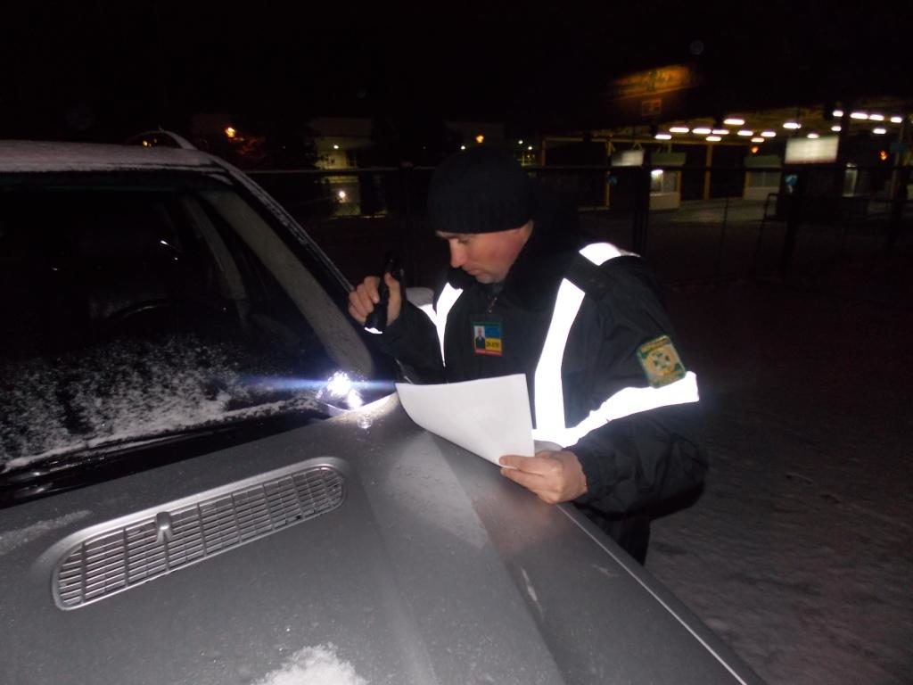 Прикордонники перевірятимуть страховку на авто безпосередньо при перетині кордону