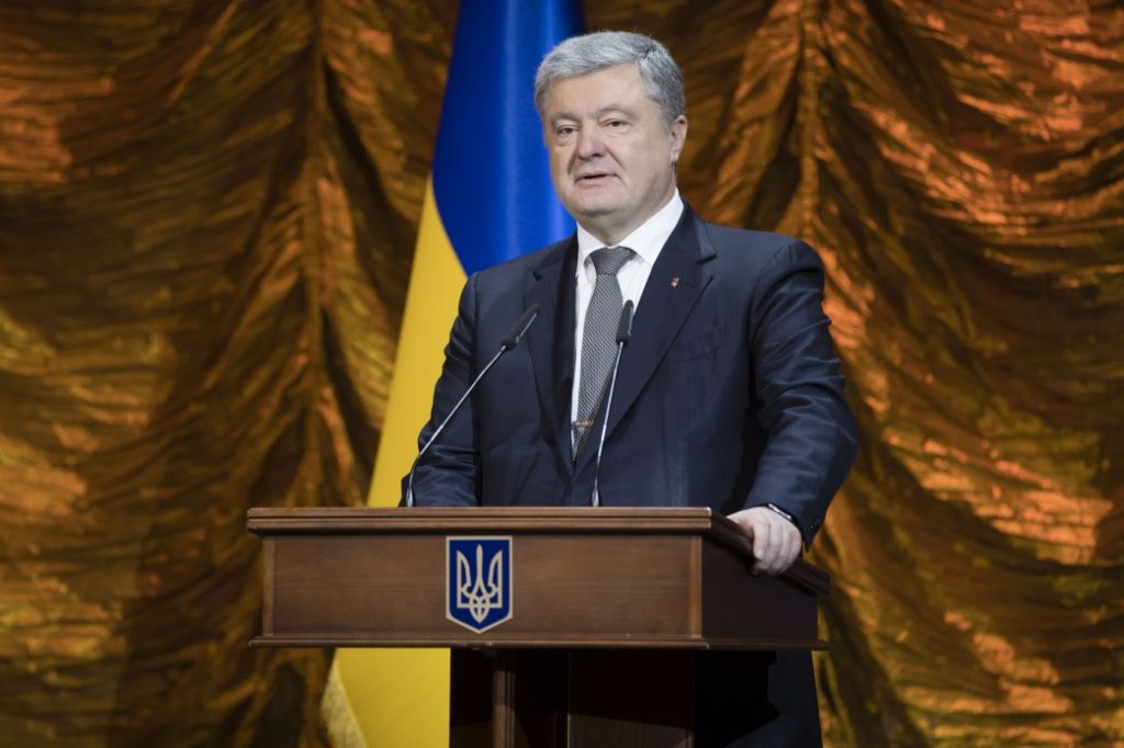 Порошенко назвал достижения украинских ученых в войне с Россией
