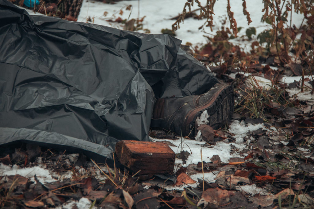 В Дніпровському районі столиці знайшли труп молодого чоловіка: перші подробиці