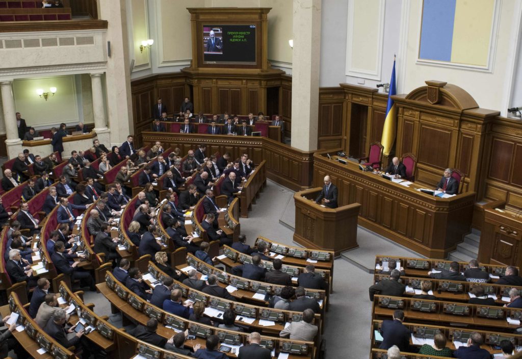 У Ляшко и Тимошенко говорили только о выборах, никого не волновала российская агрессия — активист о введении военного положения