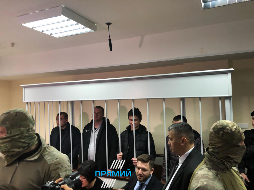 У  трьох поранених українських моряків досі залишаються осколки  в тілі- адвокат