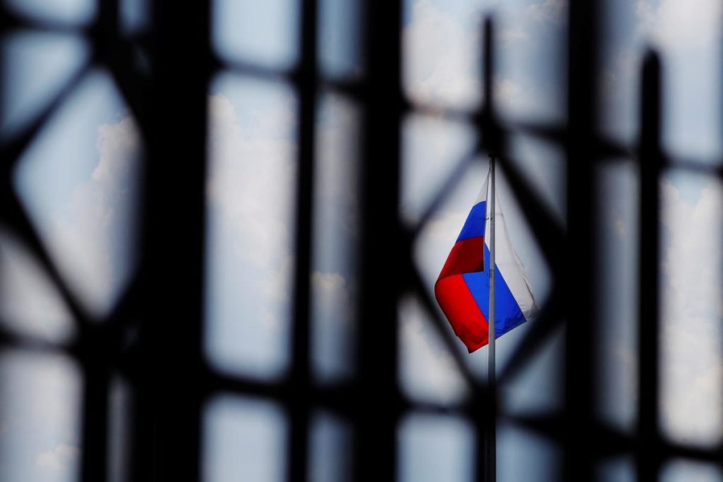 Russia is dumping cargo in Belarus using Il-76 aircraft