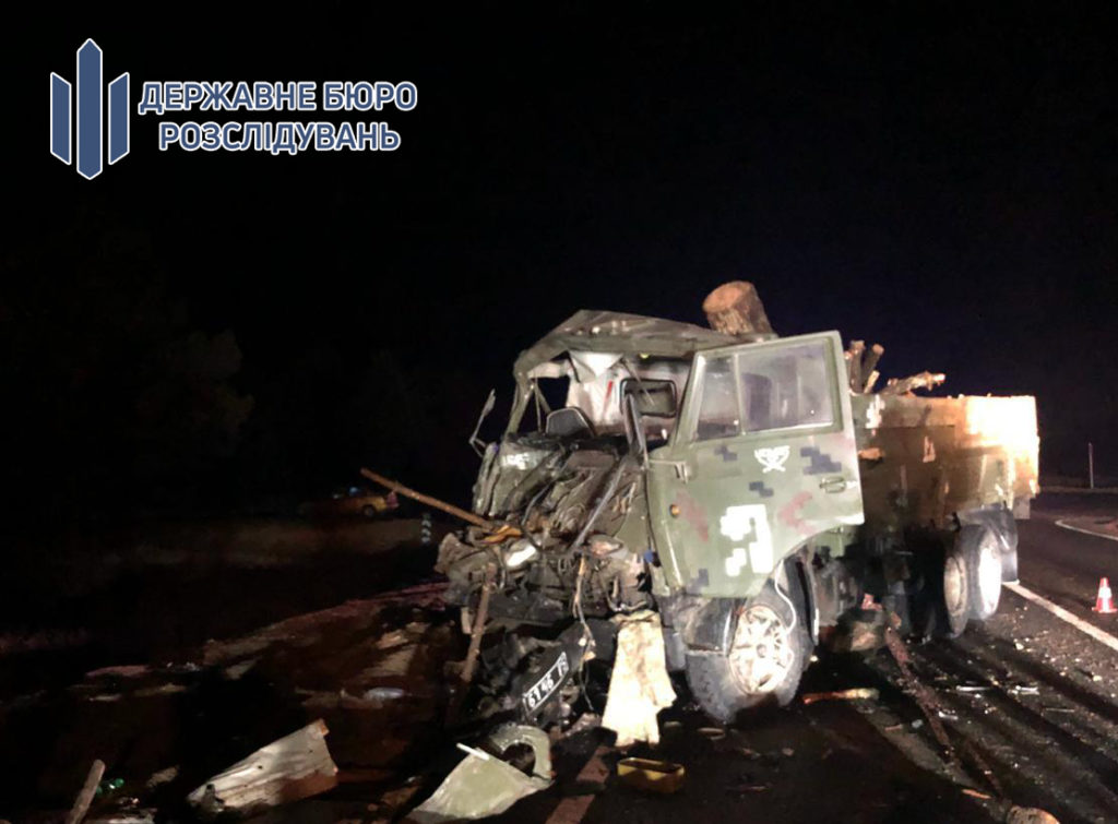 На Херсонщині сталося зіткнення військових автомобілів: є загиблі і поранені
