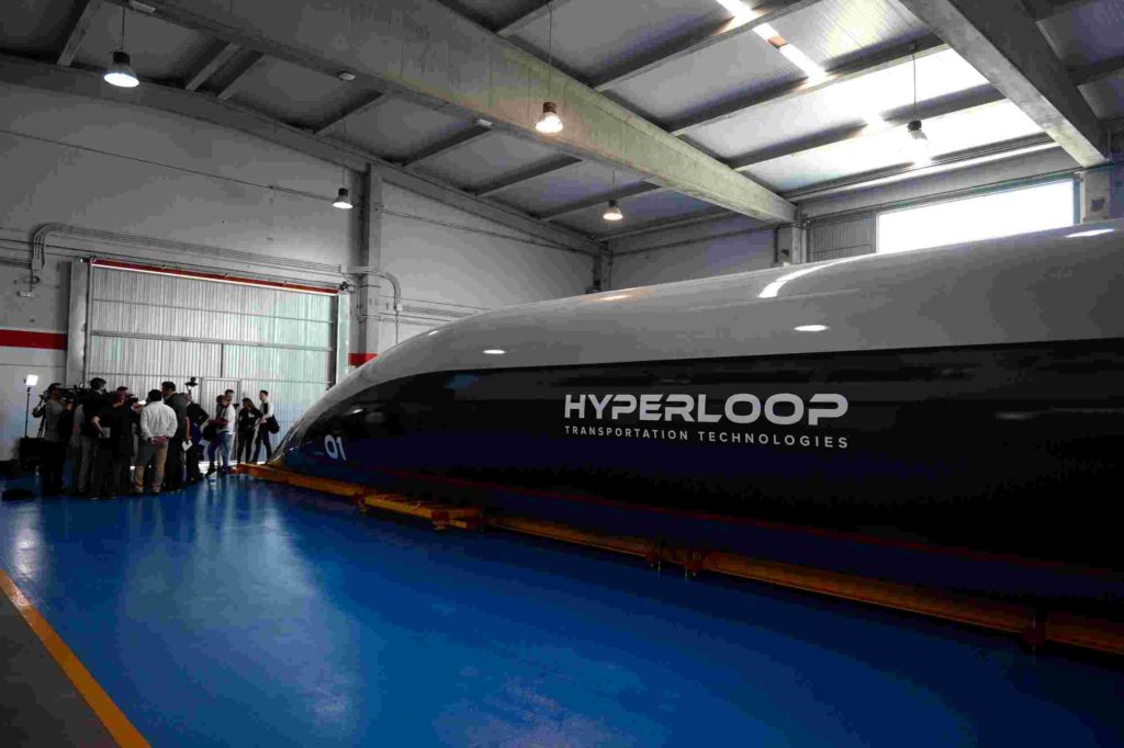 Hyperloop станет кластером самых технологичных украинских компаний — Омелян