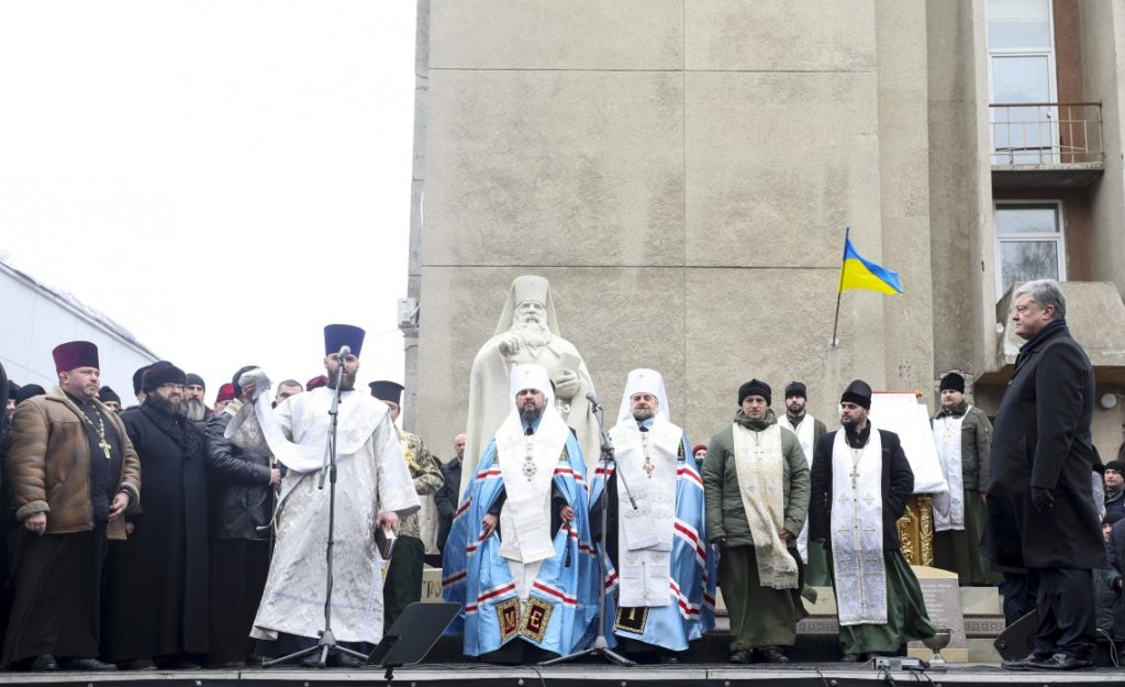 Король незаконних МАФів у Черкасах: що відомо підприємця, який “прославився” питанням Порошенку