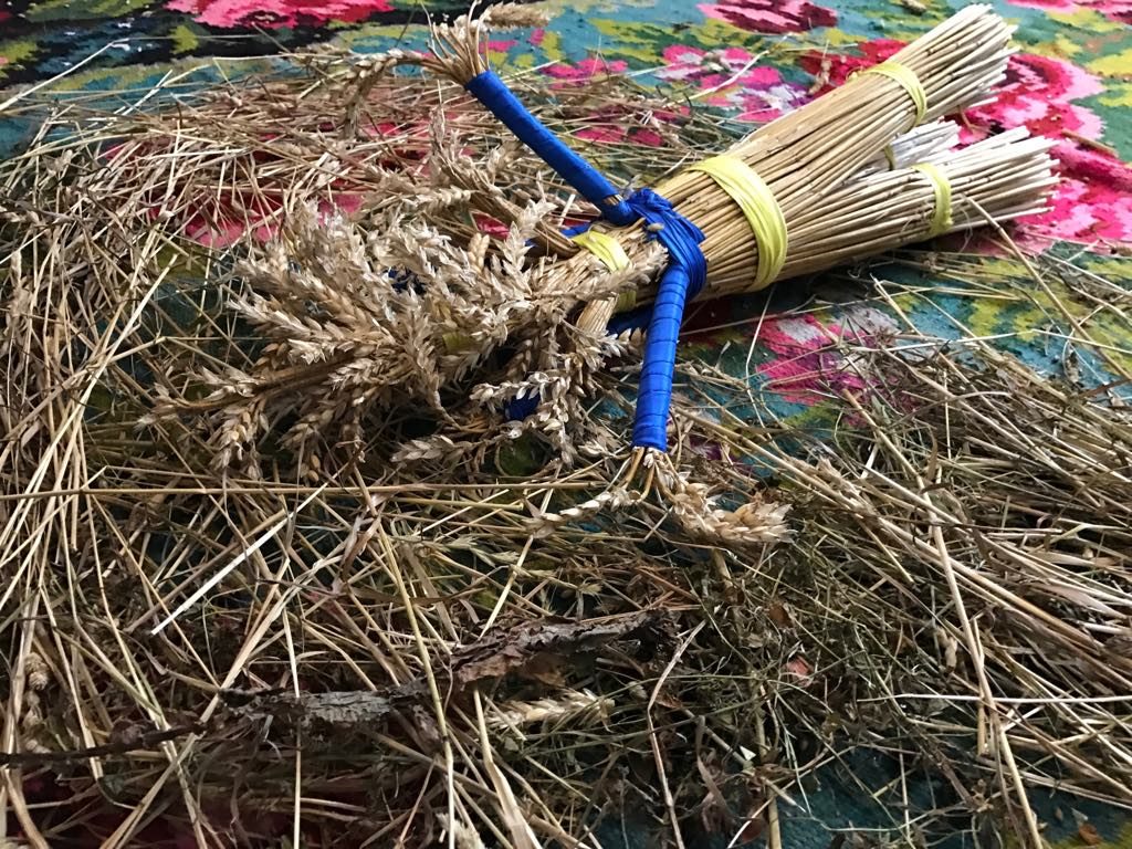 Багата кутя, щедрівки, дідух та коляда: що готувати та як яскраво відзначити Старий Новий рік