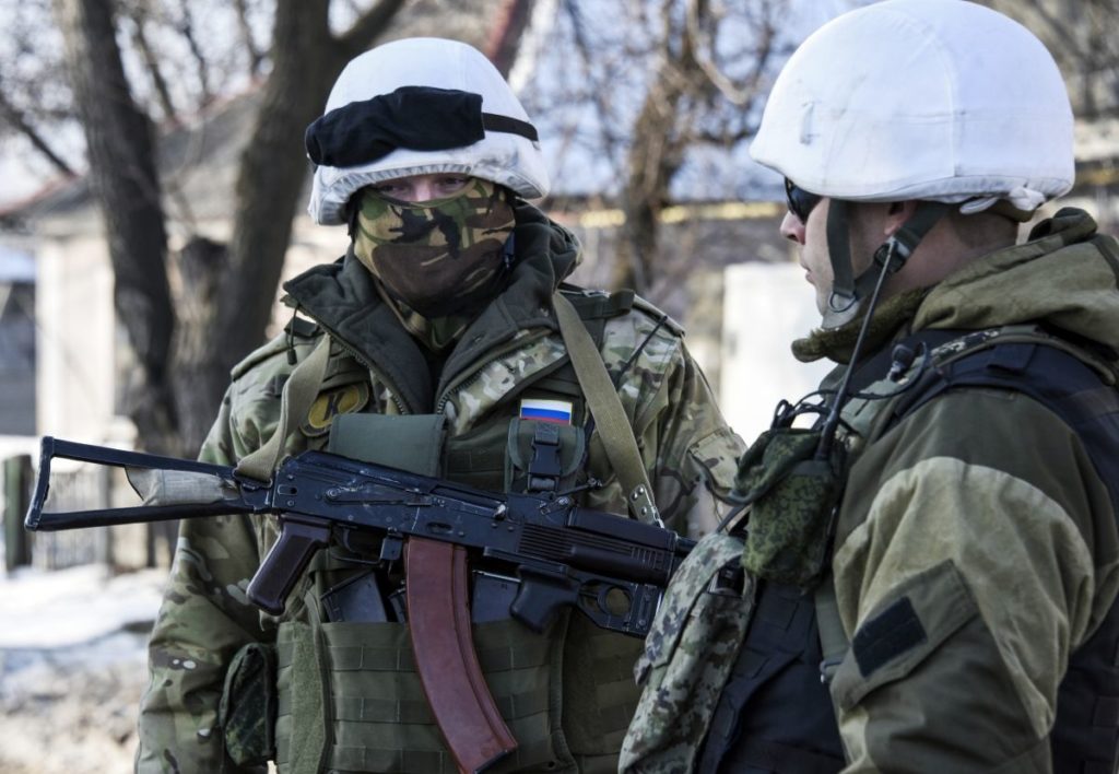 Российские оккупанты провели военные учения в Крыму: подробности