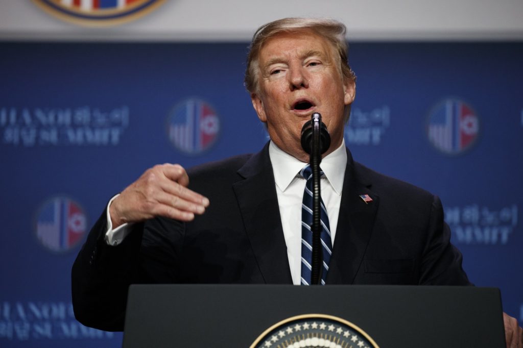 Трамп назвав причину досторокового завершення саміту з лідером КНДР