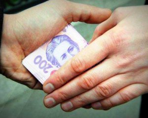 Ходять по хатам і складають карту: депутат розповіла про механізм скупівлі голосів