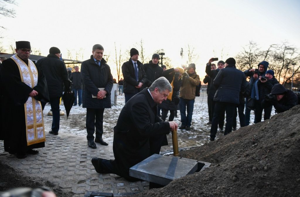 Президент заклав капсулу під майбутній пам’ятник в Любліні Праведнику України отцю Омеляну Ковчу