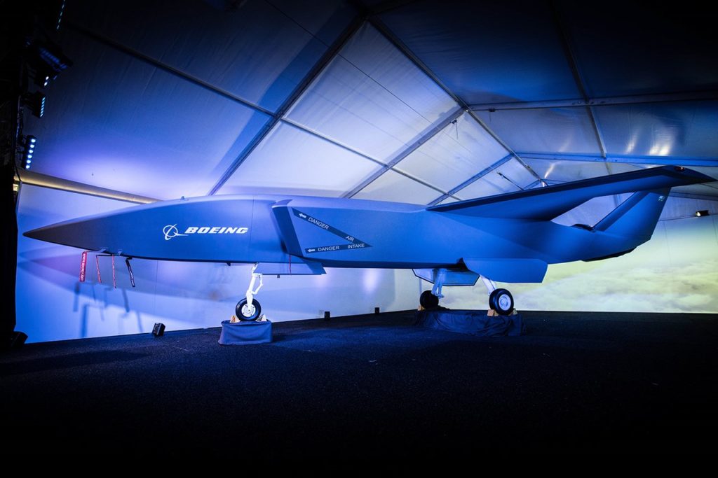 Boeing продемонстрував перший прототип безпілотного винищувача