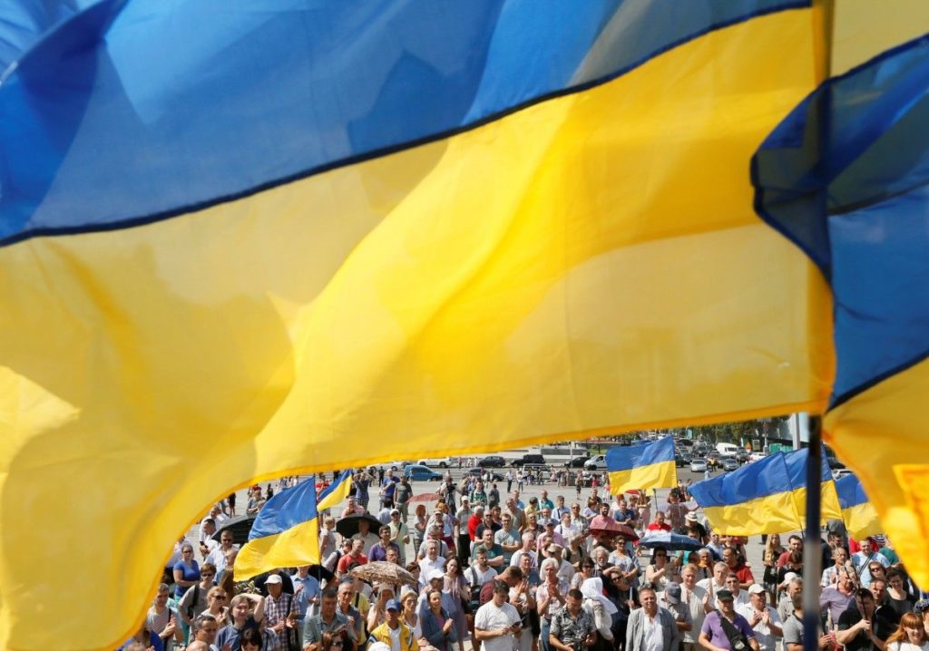 Украинская интеллигенция призвала депутатов поддержать закон о языке: видео