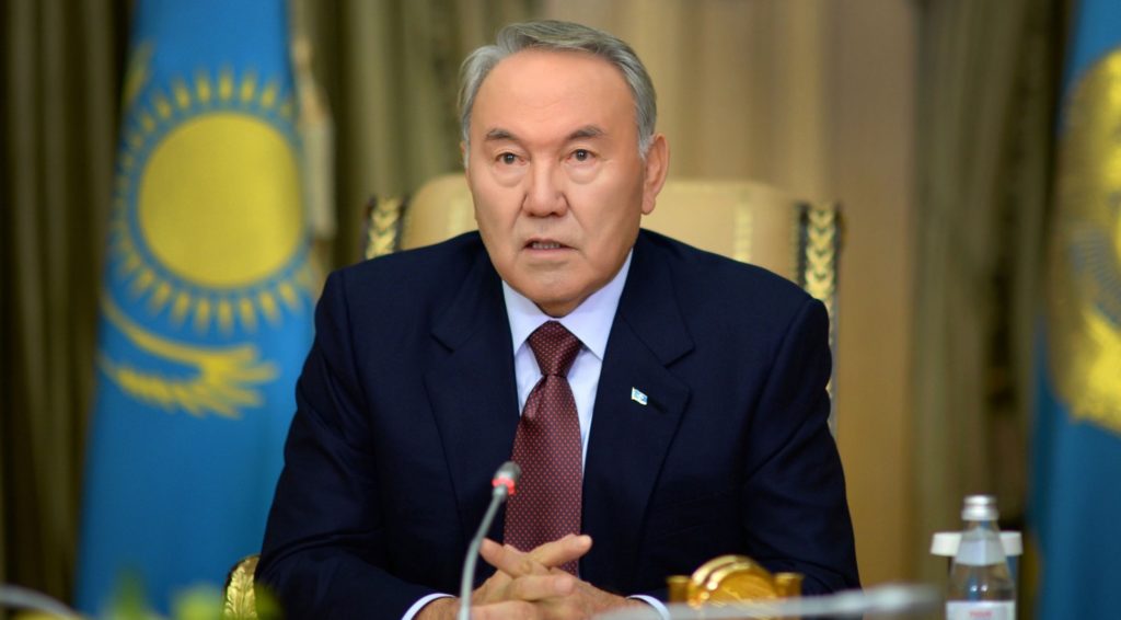 Назарбаев оставил себе ключевую должность в силовом блоке Казахстана