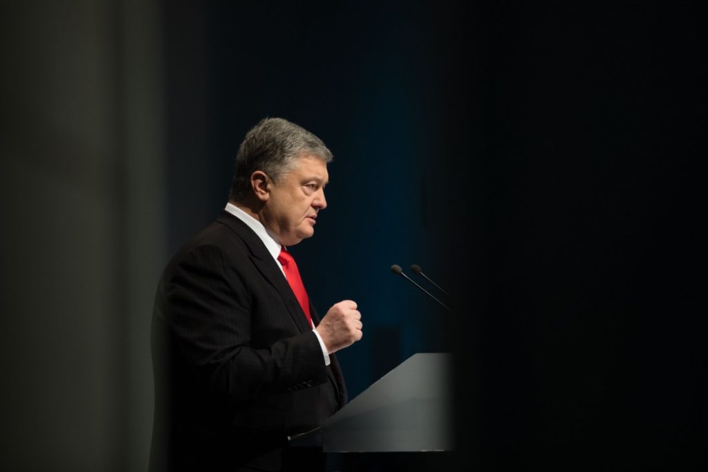 Всі кошти з компенсації BBC будуть перераховані на благодійність – Порошенко
