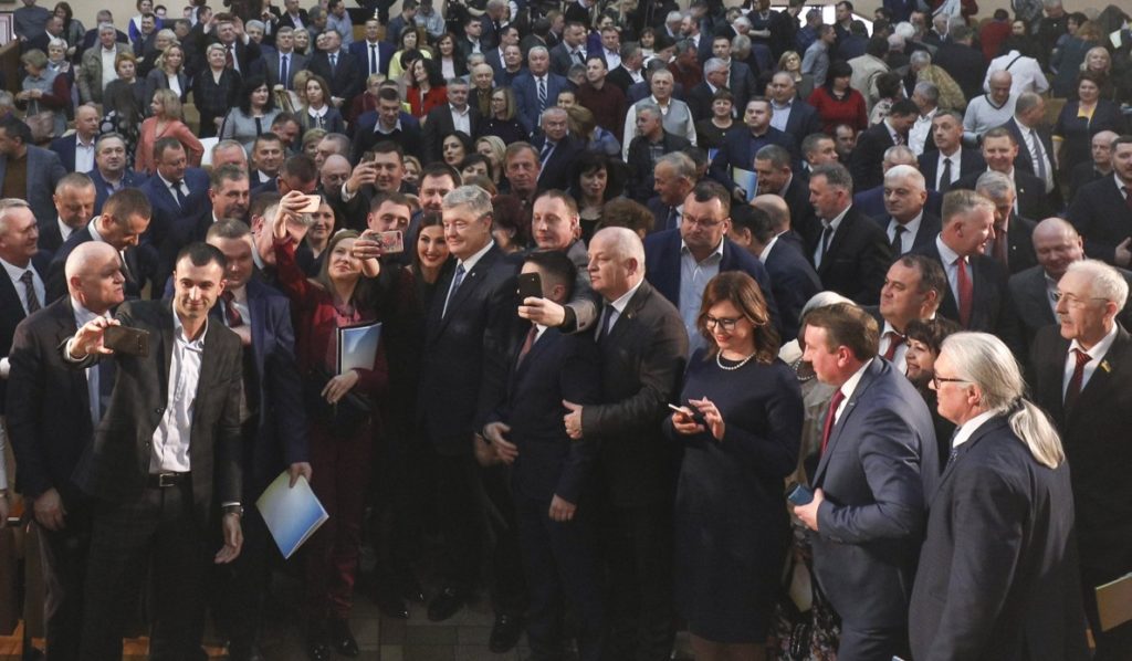 Децентралізація впевнено прокладає шлях по всій Україні – президент про успішність реформи