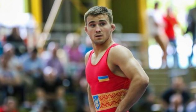 Українець здобув “золото” на чемпіонаті світу з вільної боротьби