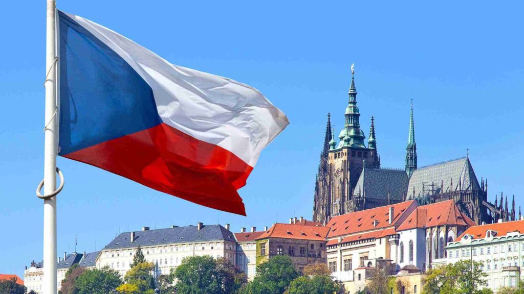 Росія одна з трьох найбільших загроз НАТО — міністр оборони Чехії